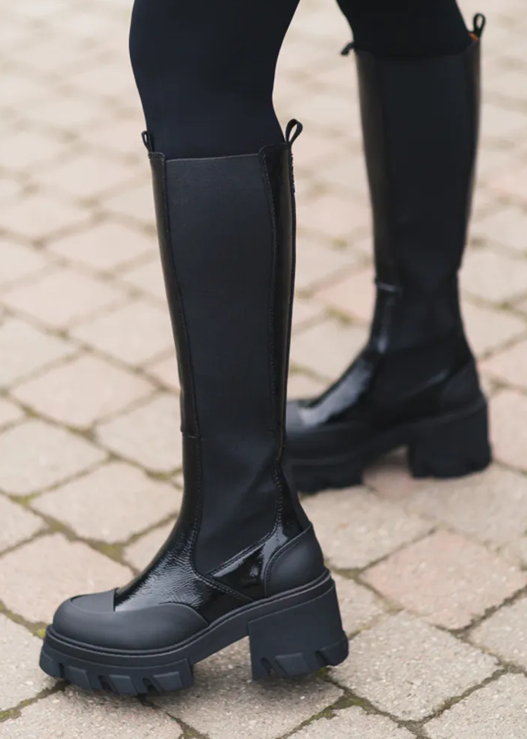 CLEATED HEELED HIGH CHELSEA BOOT NAPLACK