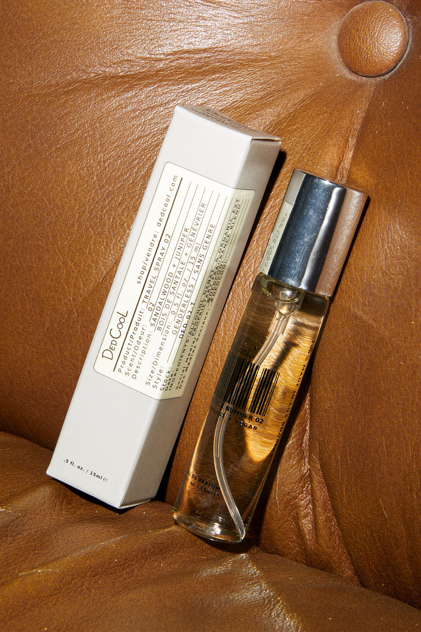 Dedcool 02 sandalwood juniper travel spray fragrance | Pipe and Row