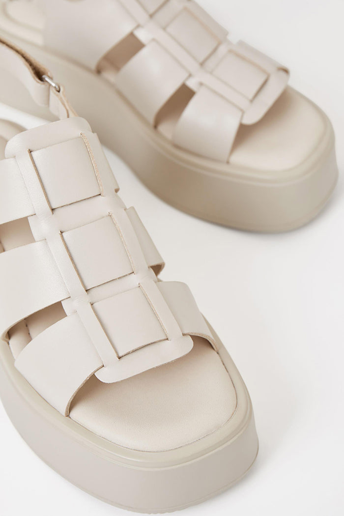 Vagabond Courtney platform fisherman open toe sandal off white leather | Pipe and Row