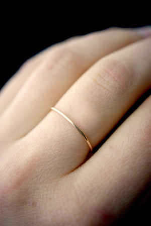 stacking ring gold smooth | pipe and row