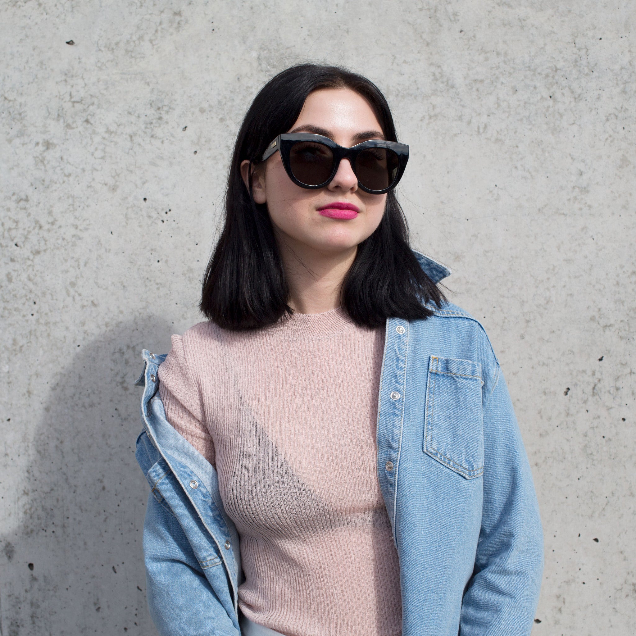 SUNGLASSES