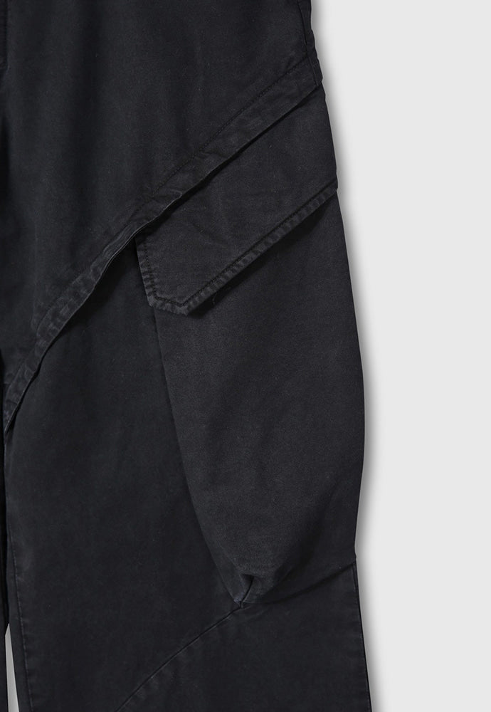 GARMENT-DYED GABARDINE WIDE CARGO PANTS