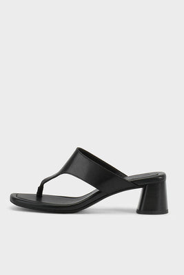 Vagabond Evie heeled thong sandal black leather. 6139-001-20 PIPE AND ROW