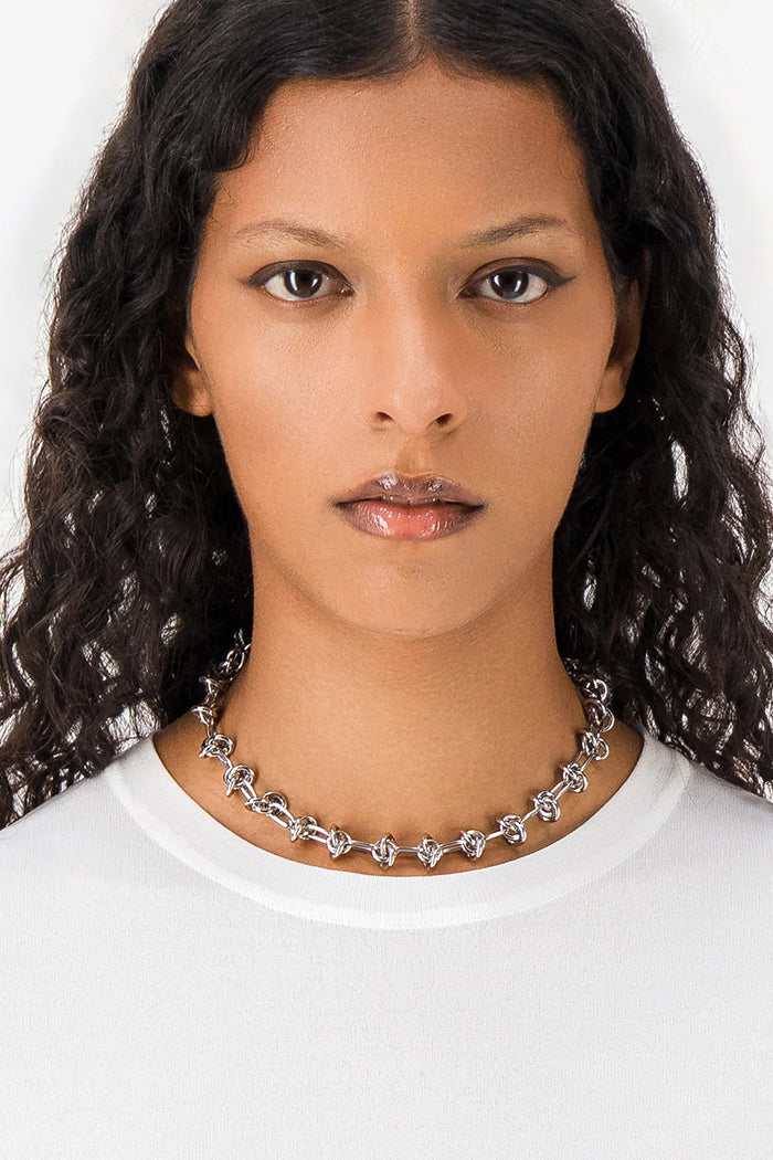 DARIA NECKLACE