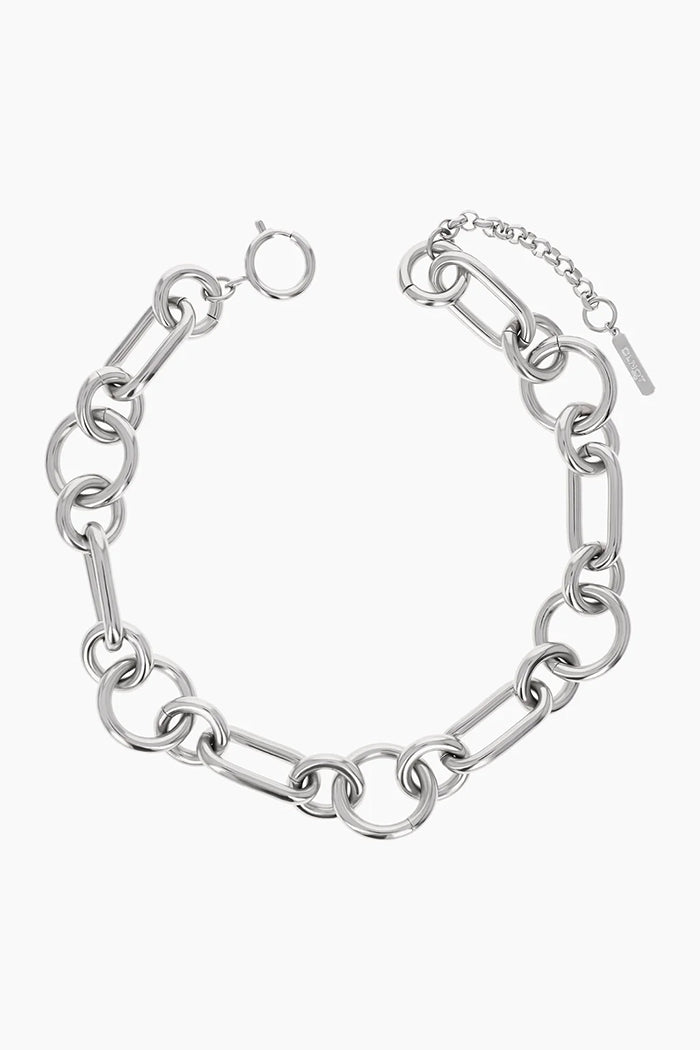 TROY CHOKER