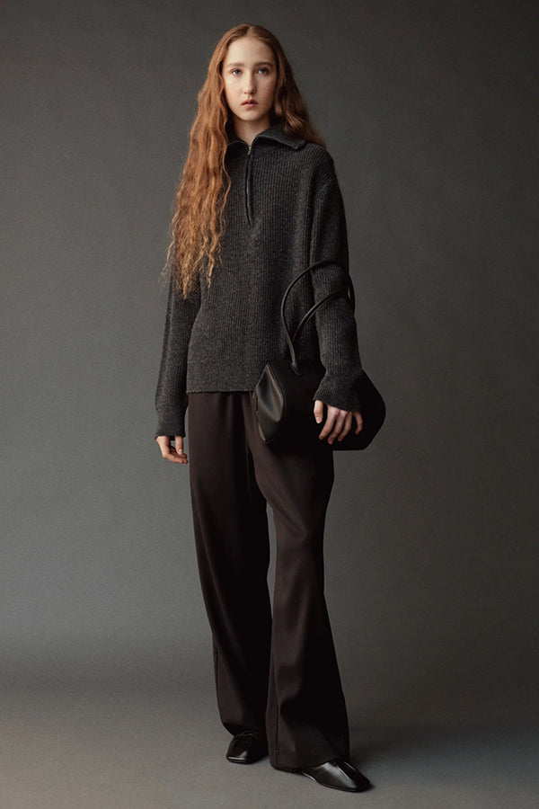 RIBBED HALF-ZIP SWEATER