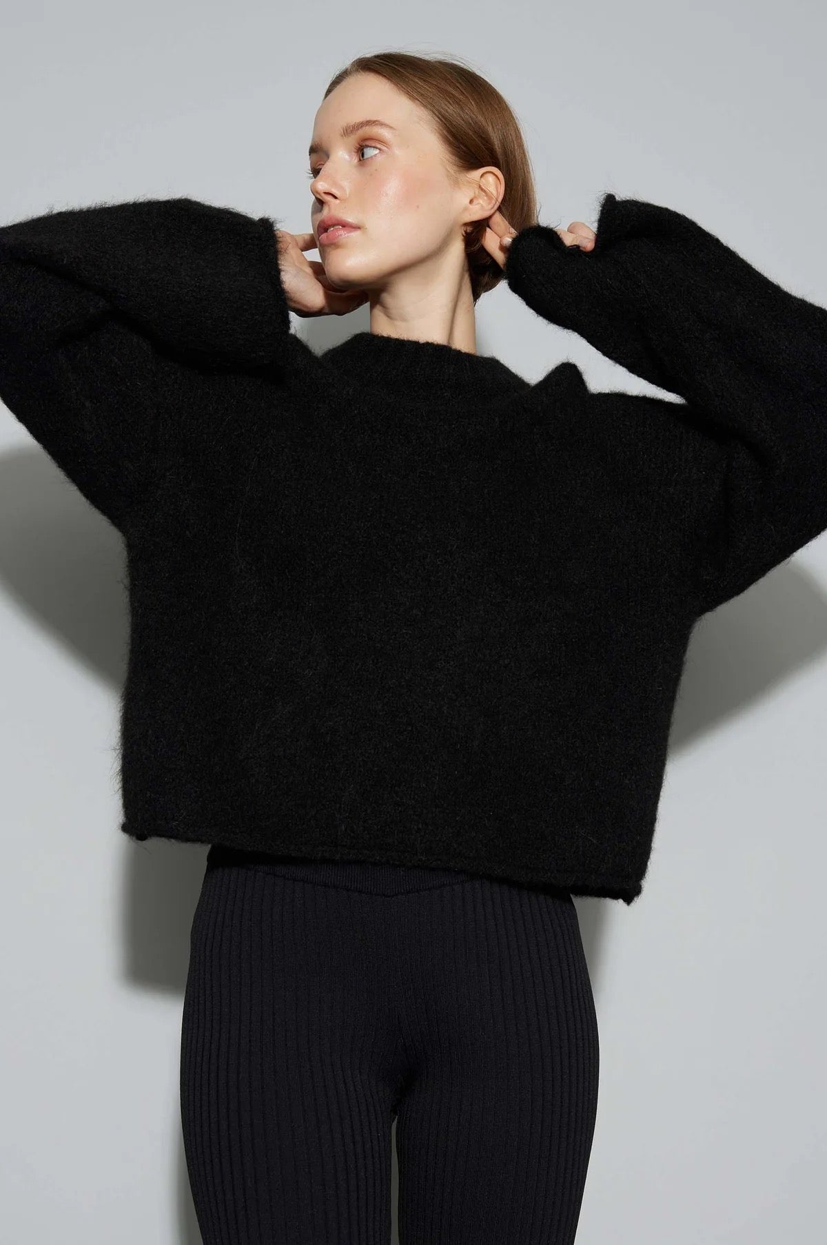 Oval Square Cult knit crewneck oversized sweater black | Pipe and Row