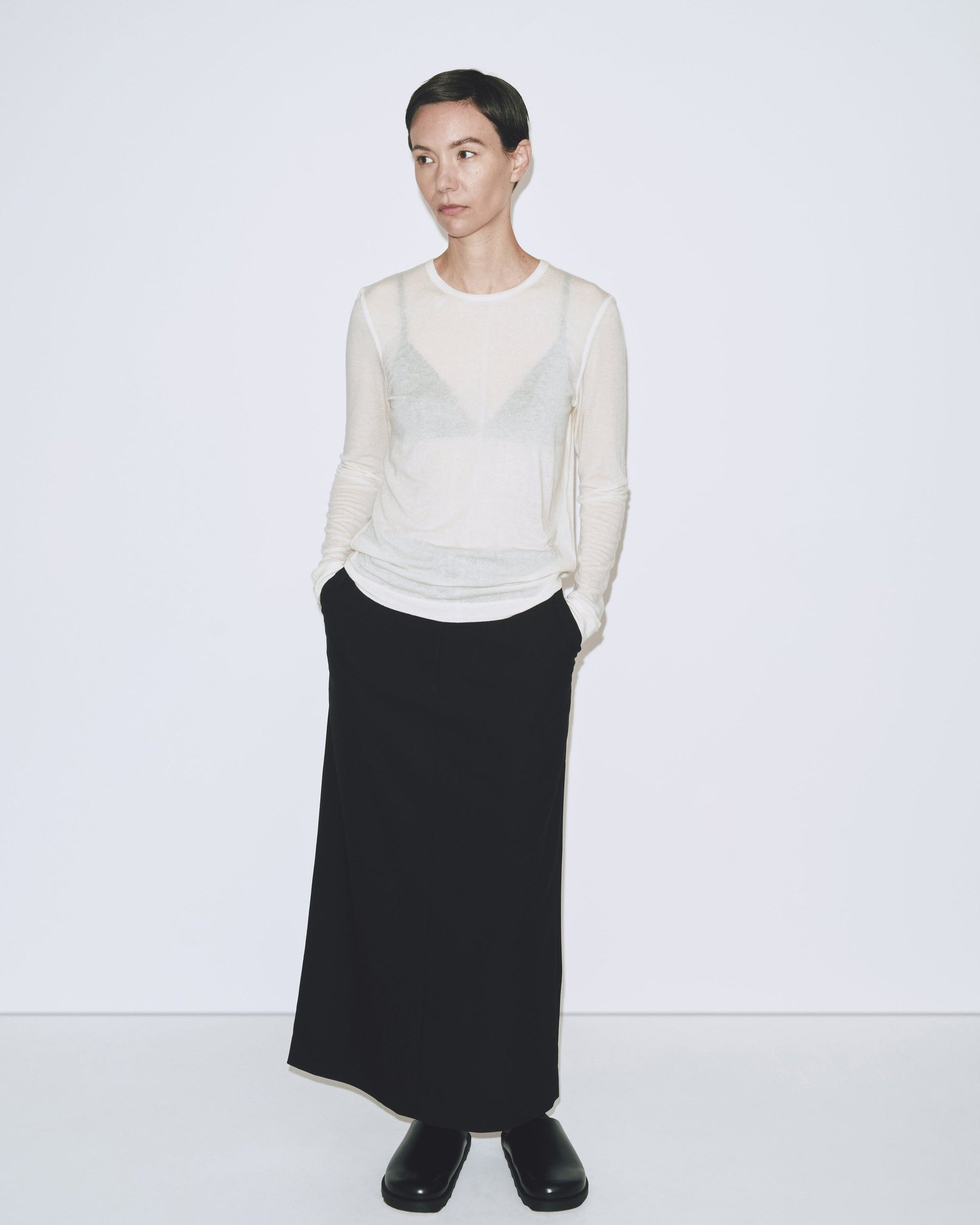 WOOL TENCEL CREW NECK TOP