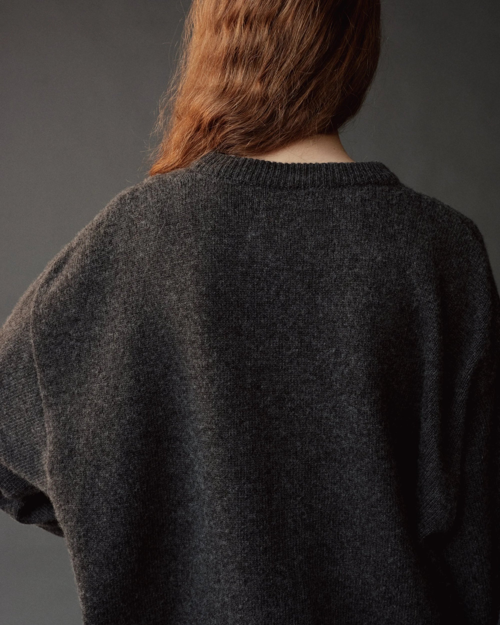 OVERSIZED CREW NECK SWEATER