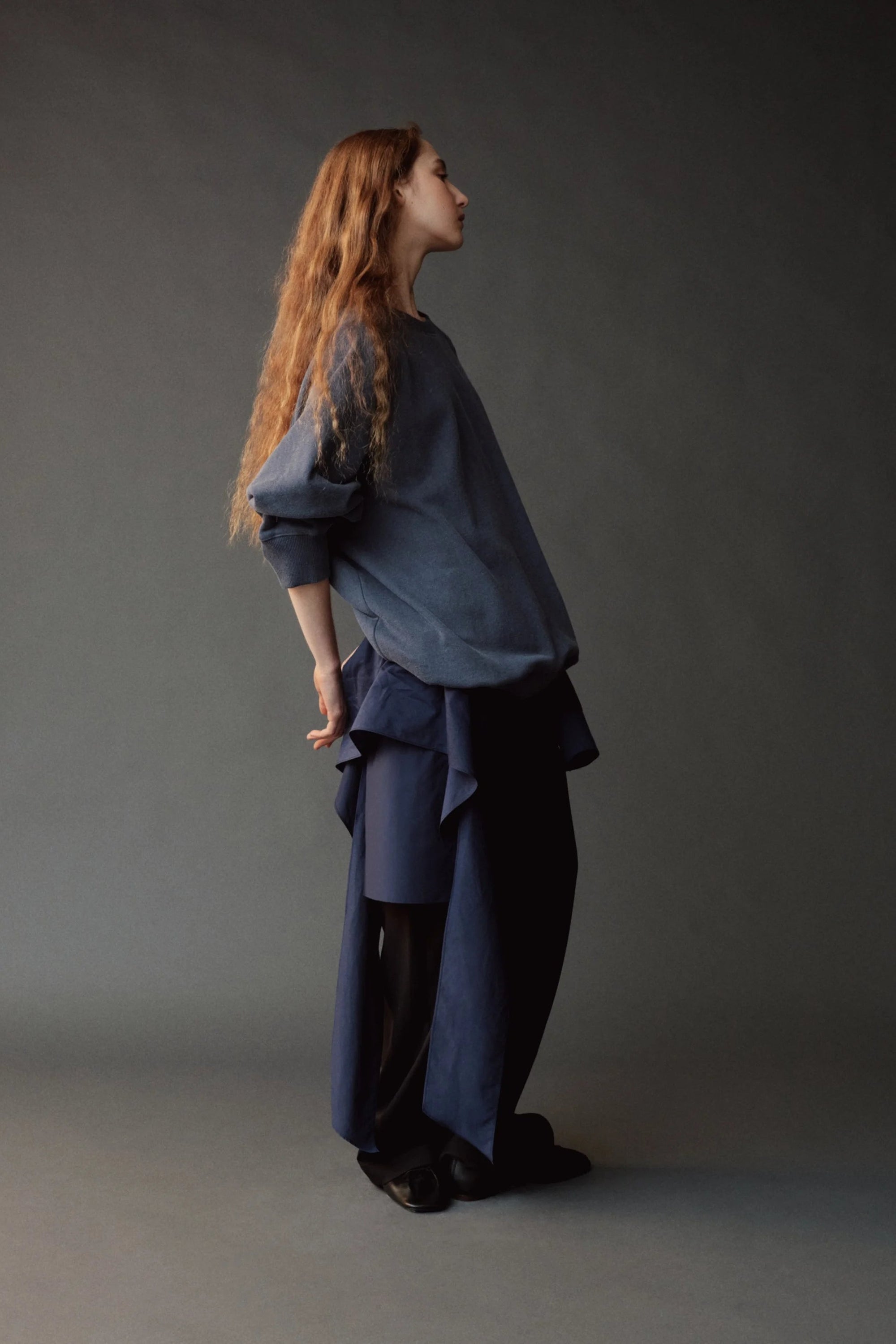 OVERSIZED SWEATSHIRT