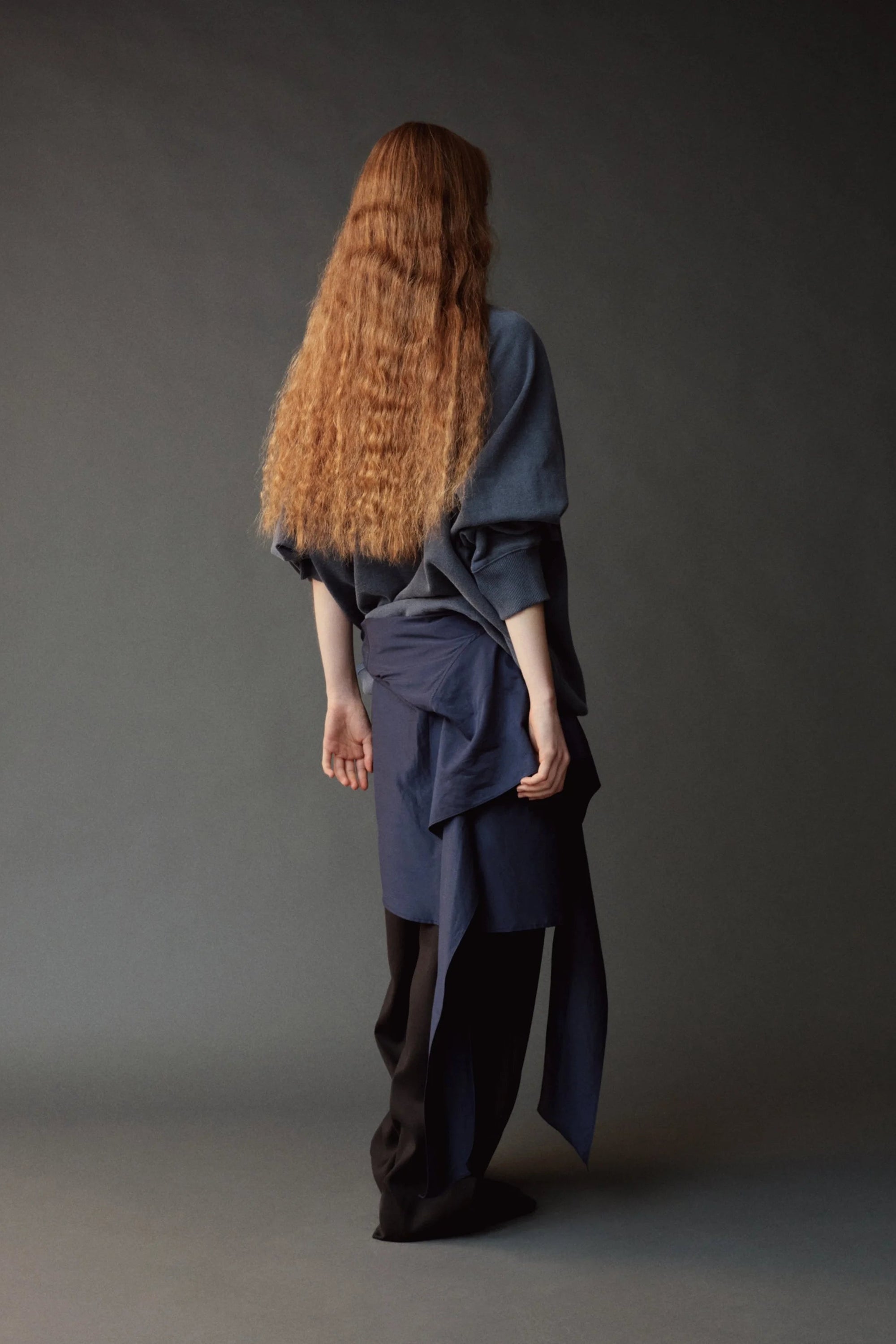 OVERSIZED SWEATSHIRT