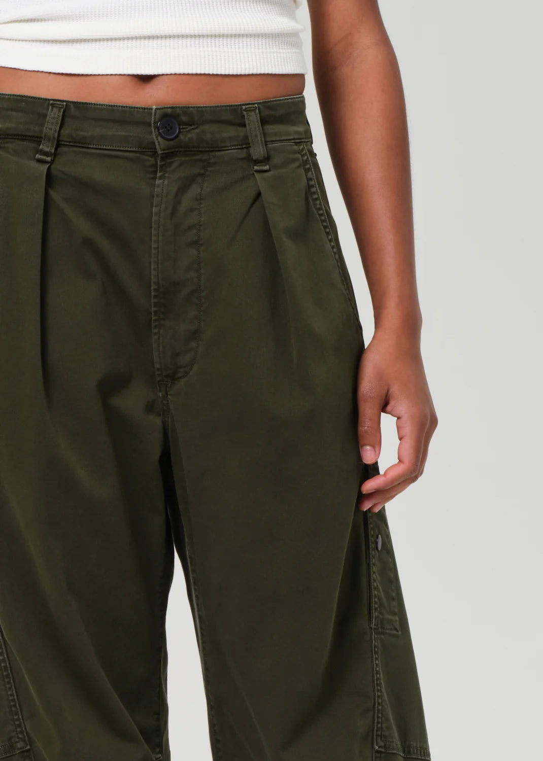 Citizens of Humanity utility cargo flight pant pleated barrel leg dogwood olive green | Pipe and Row