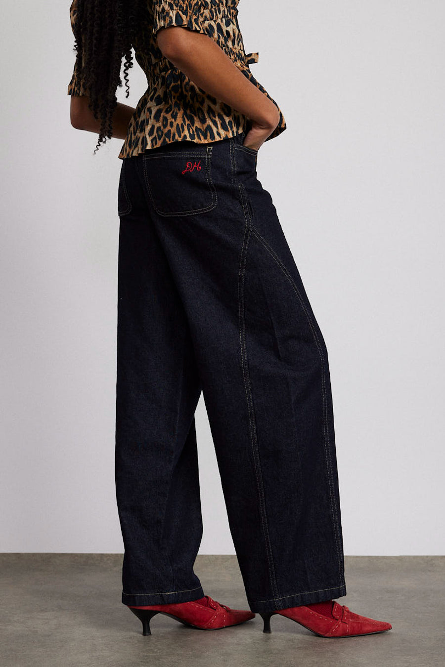 Damson Madder wide leg, high rise, Dion jean denim dark indigo 