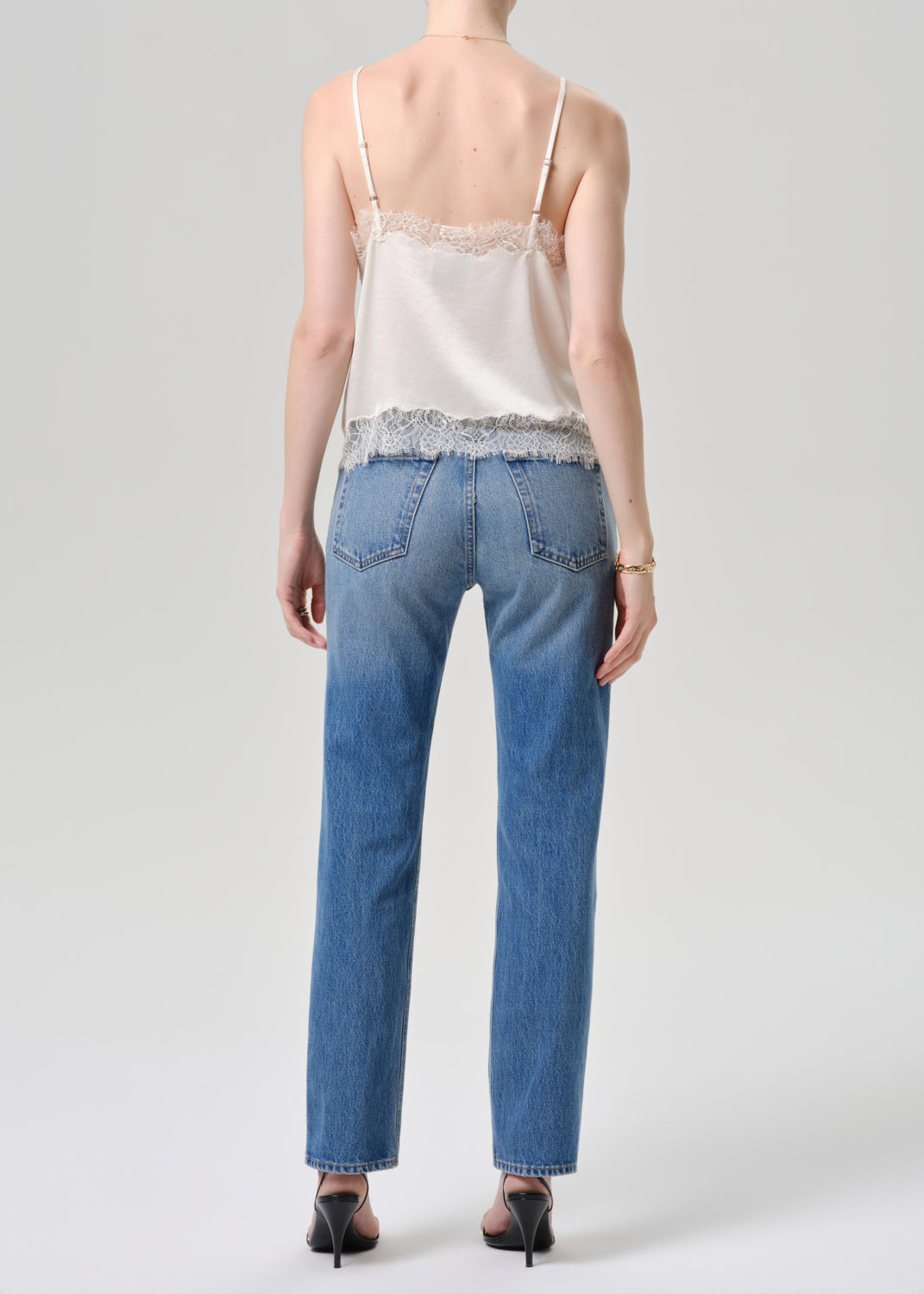 THE TAPER JEAN