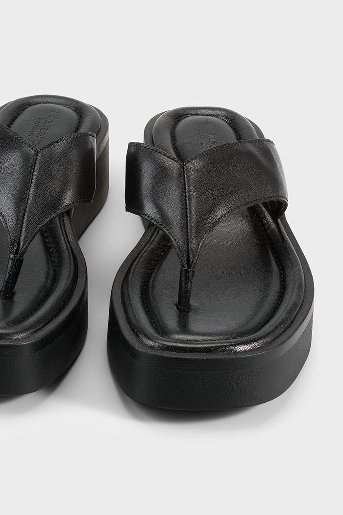 DANYA SANDAL