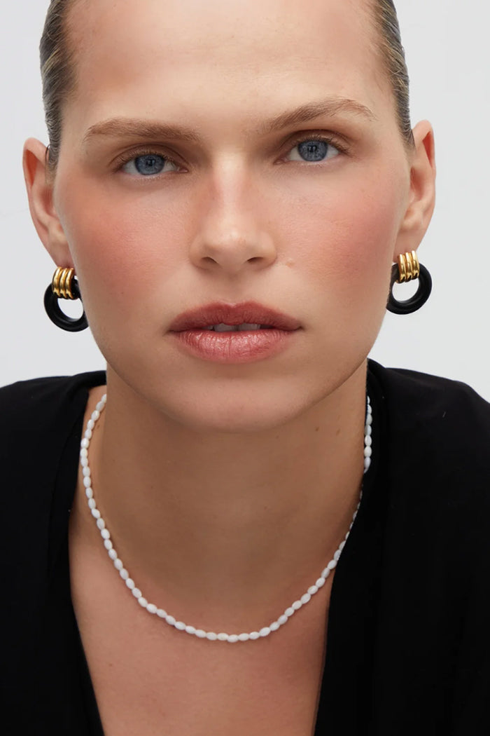 LA PERLA NECKLACE