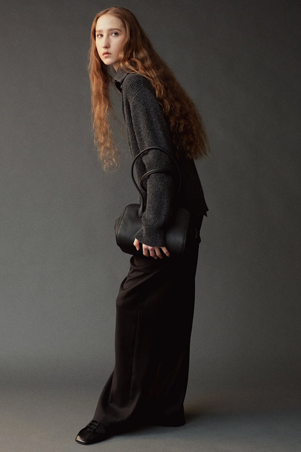 RIBBED HALF-ZIP SWEATER