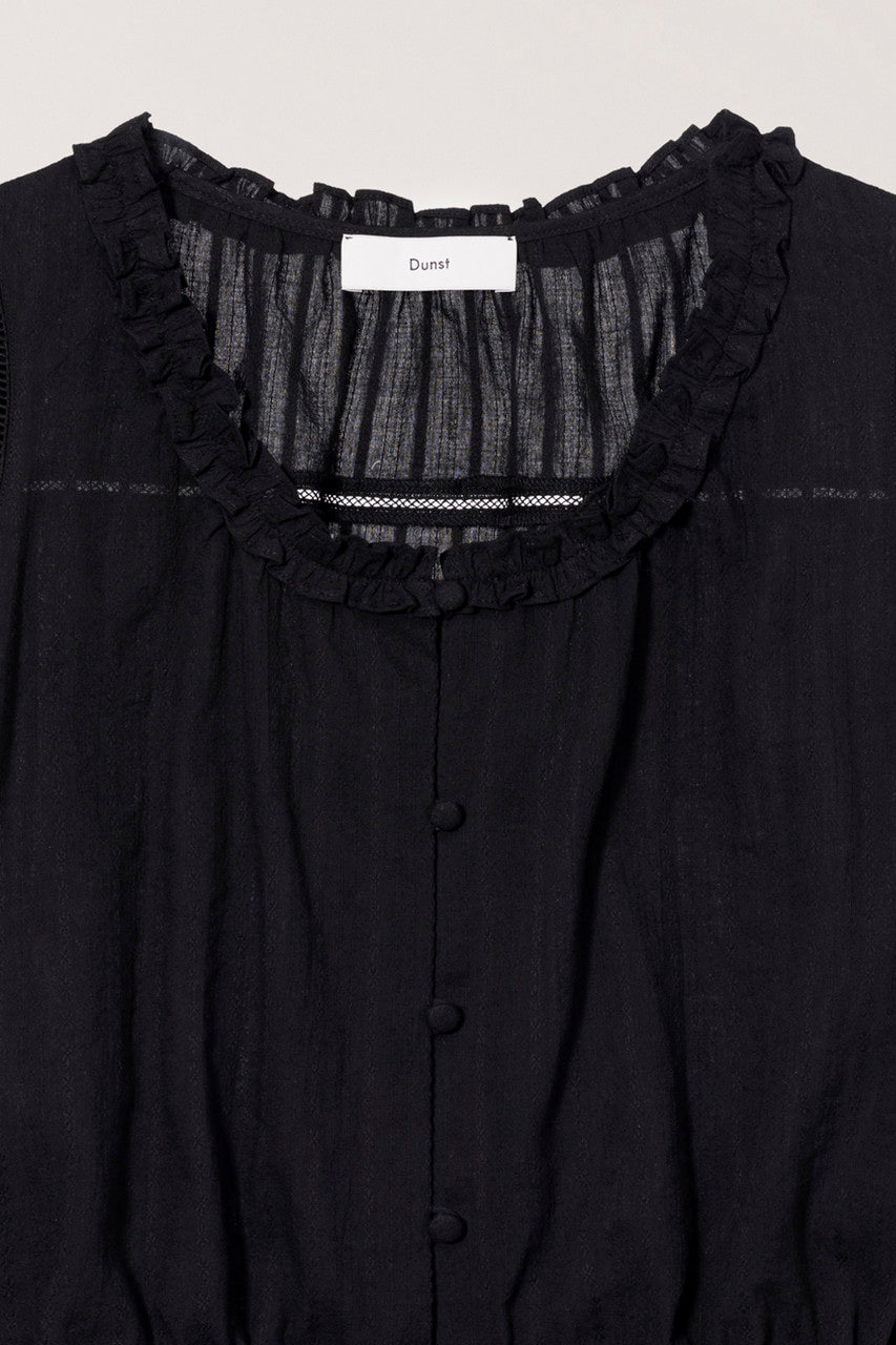FRILLED SLEEVELESS BLOUSE