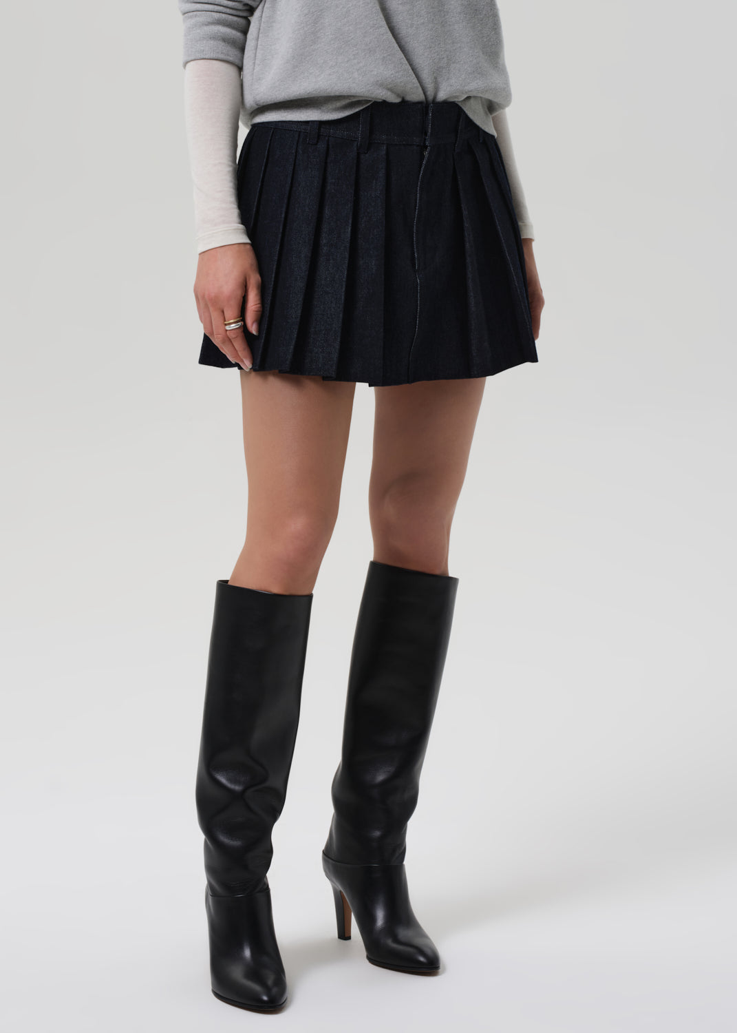 PLEATED MINI SKIRT