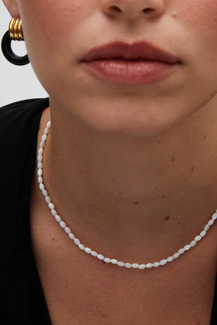 LA PERLA NECKLACE