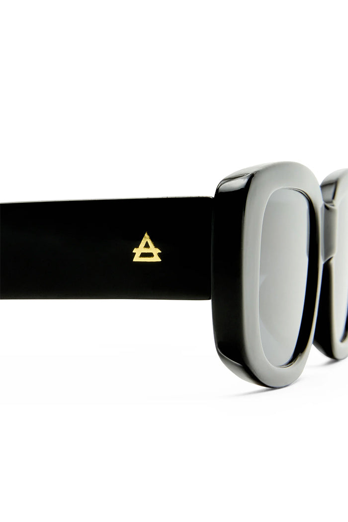 CERES SUNGLASSES BLACK