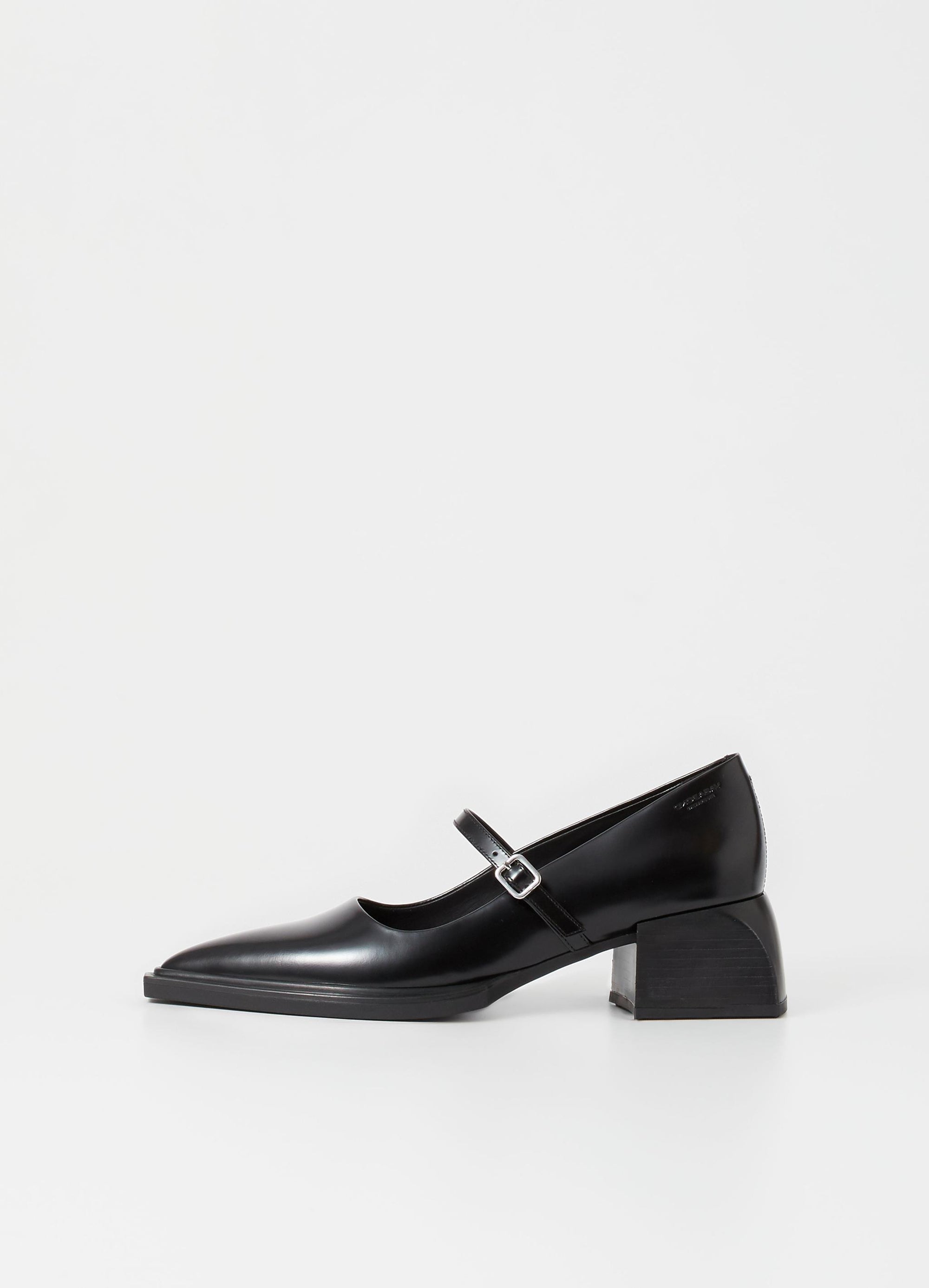 Vagabond Vivian mary jane pumps black polished leather | Pipe and Row