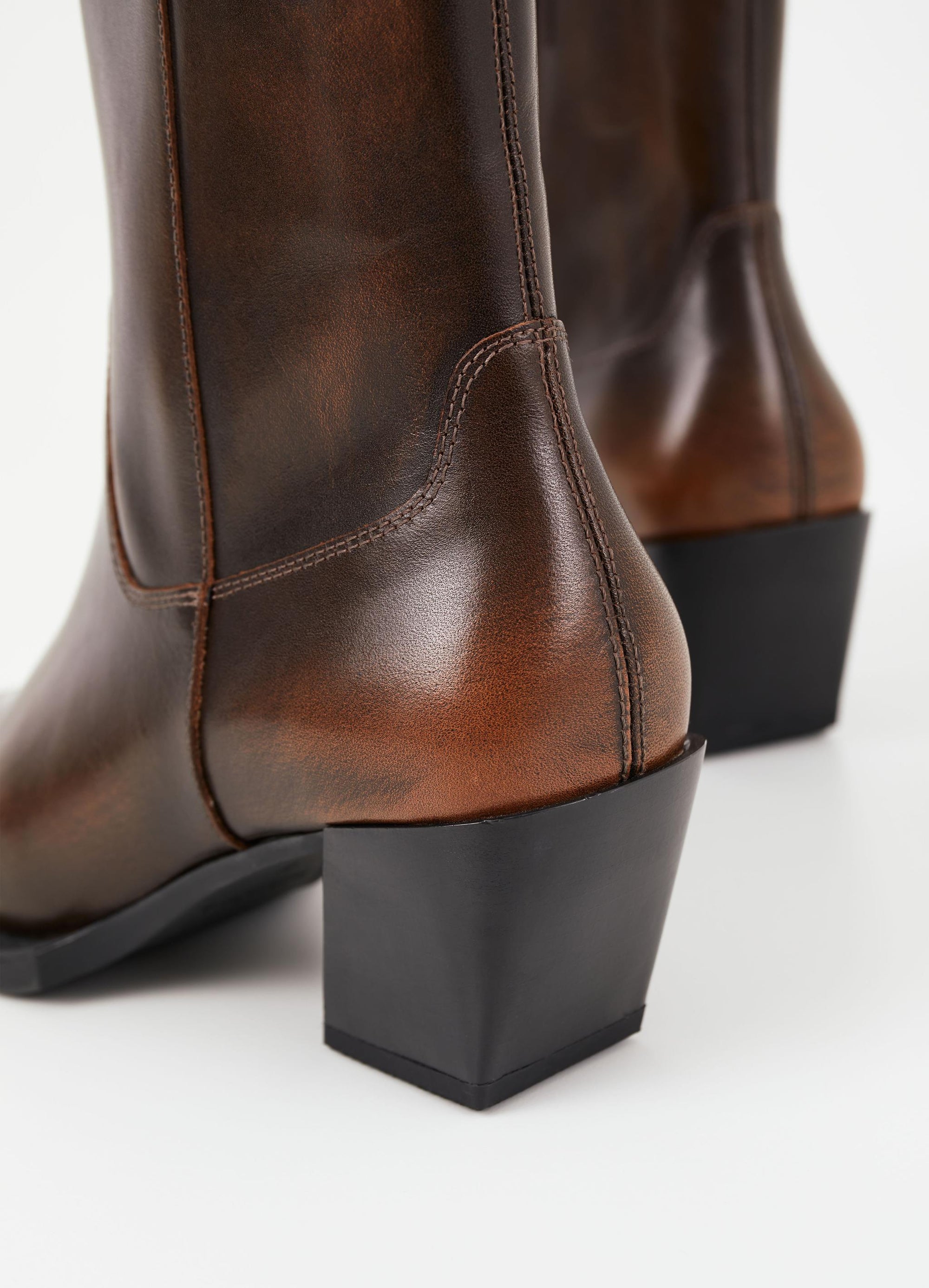 Vagabond brushed brown Alina short bootie ankle boots western | Pipe and Row