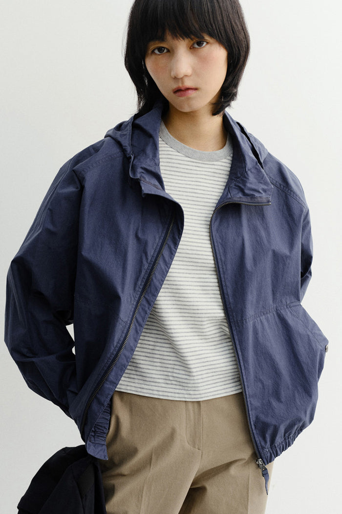 UNISEX SUMMER BREEZE WINDBREAKER