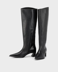 Vagabond Ilona knee high pointy toe boots black leather | PIPE AND ROW Seattle6232-201-20