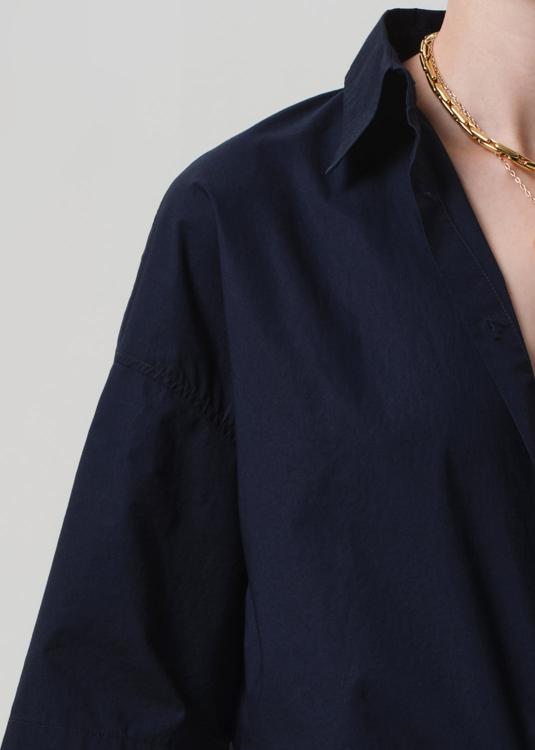 FRANCES CROPPED CAPE BUTTON UP