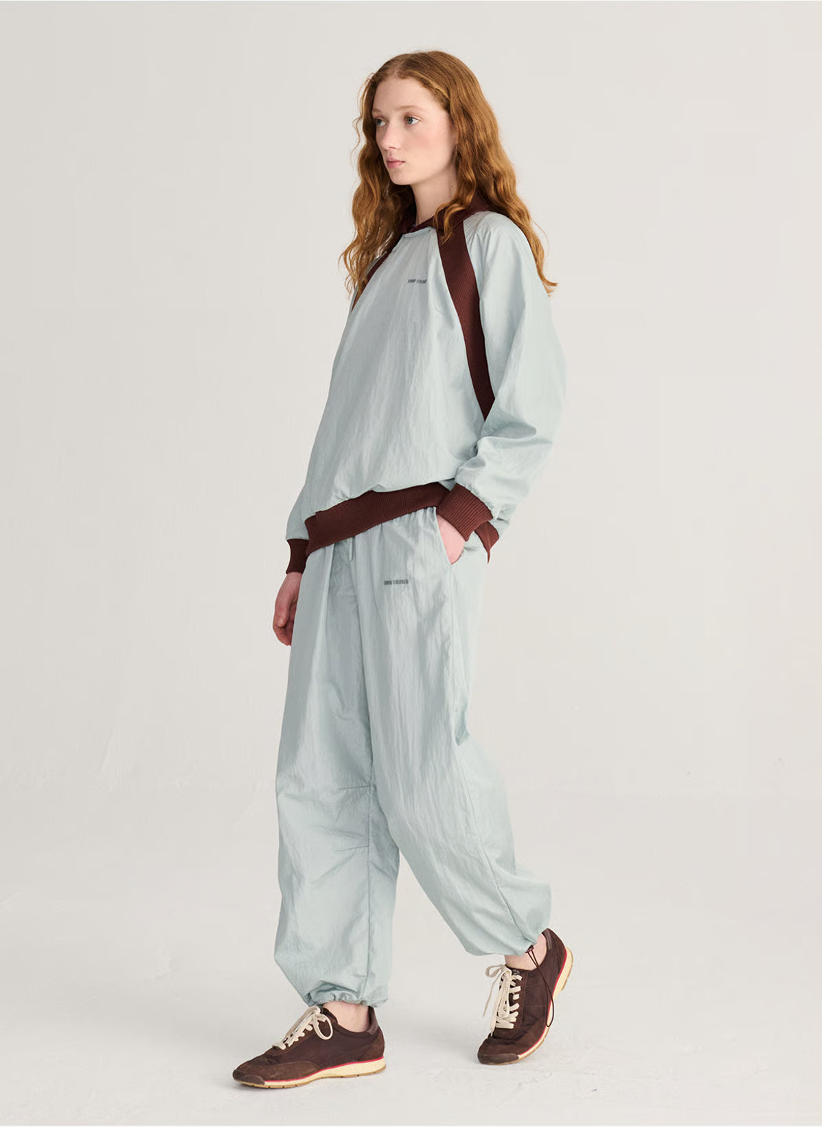 SHINY NYLON JOGGING PANT