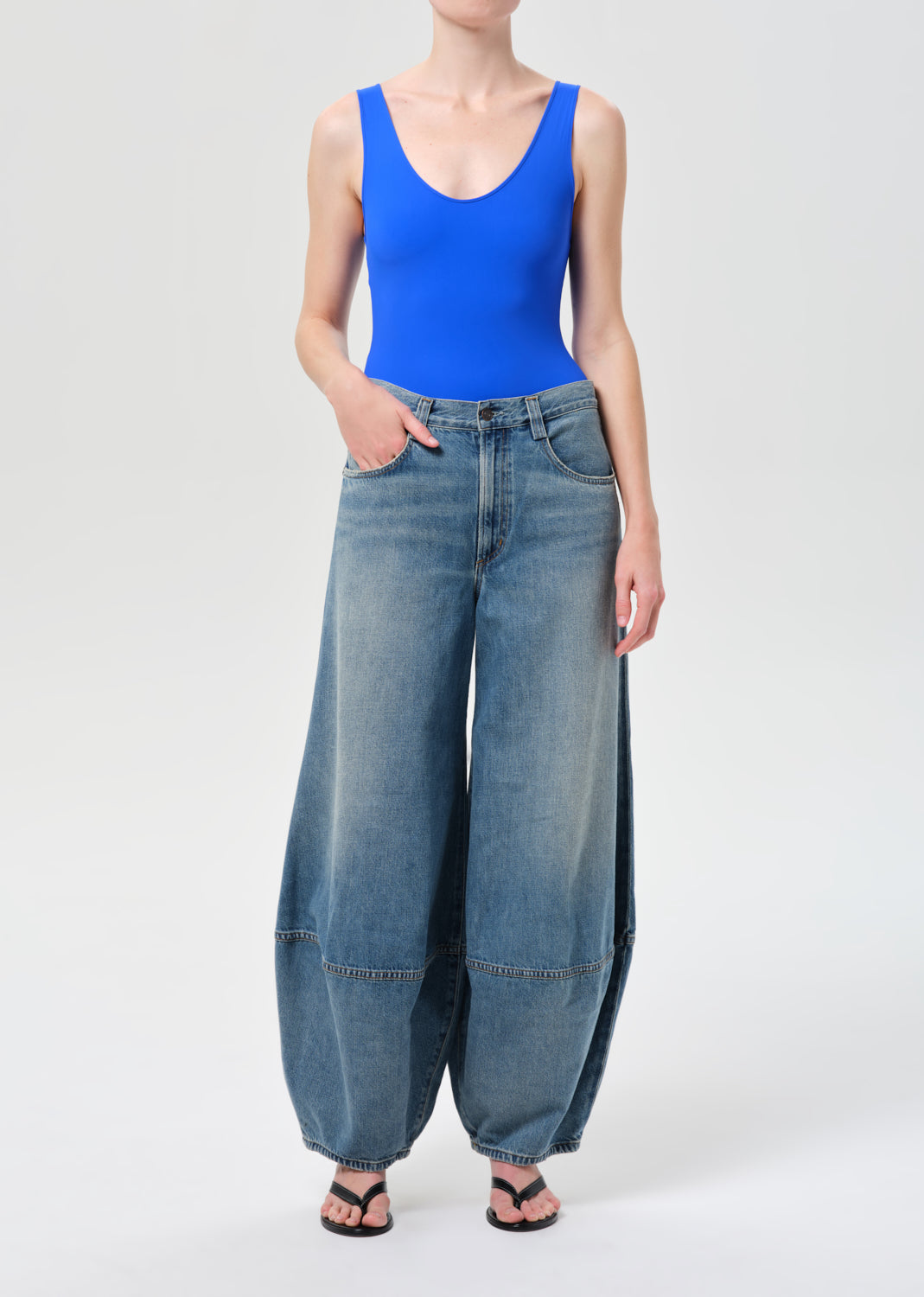 LANTERN JEANS