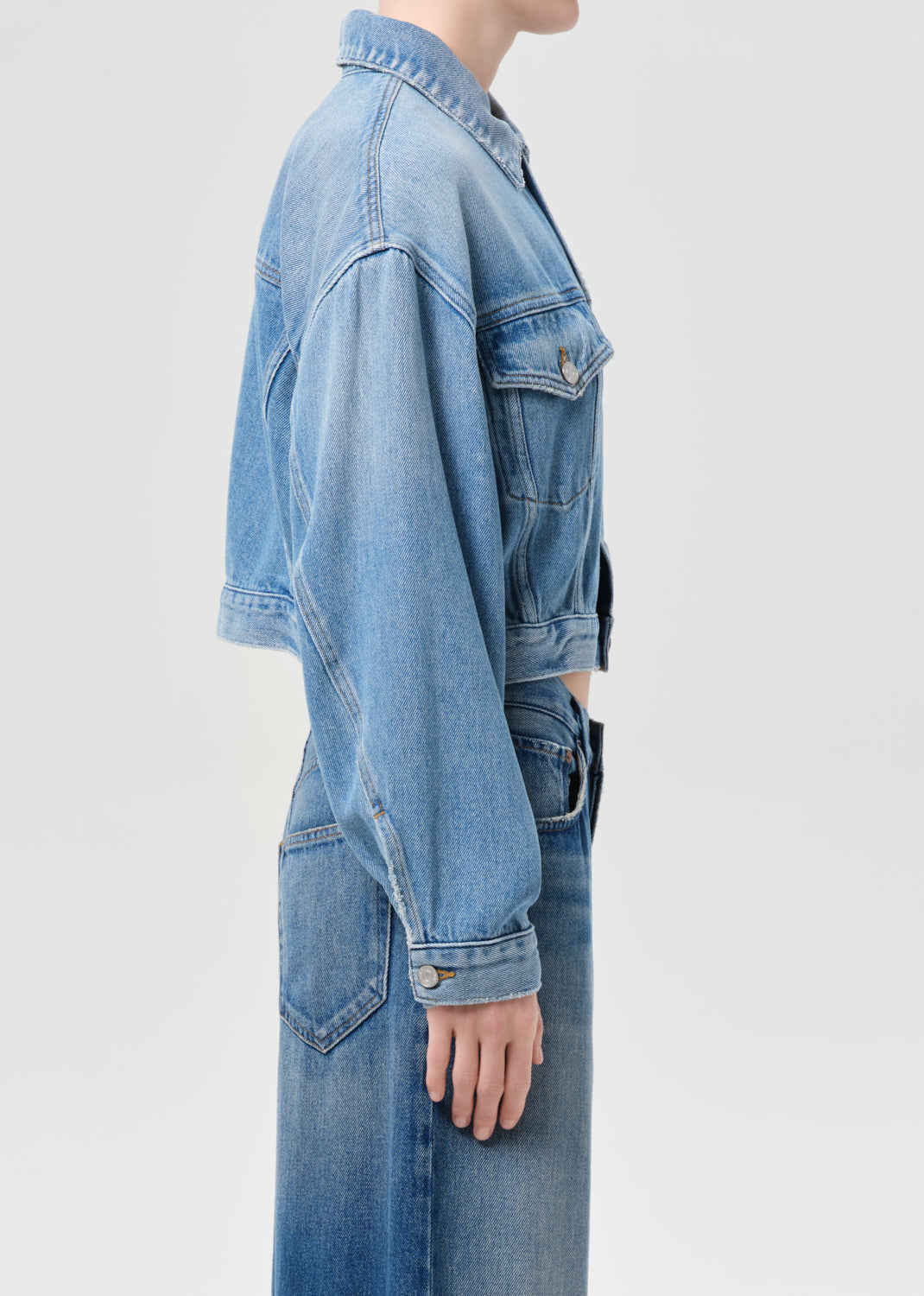 Agolde Palmer cropped denim jean jacket volume indigo script | Pipe and Row