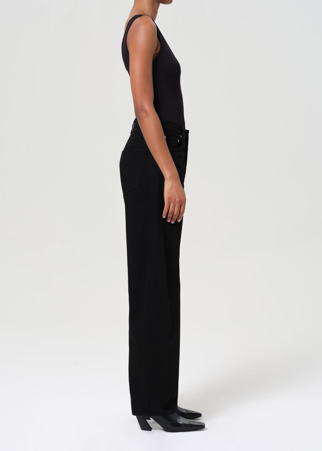 Agolde denim curve Luna pieced jean black cover | Pipe and Row Seattle