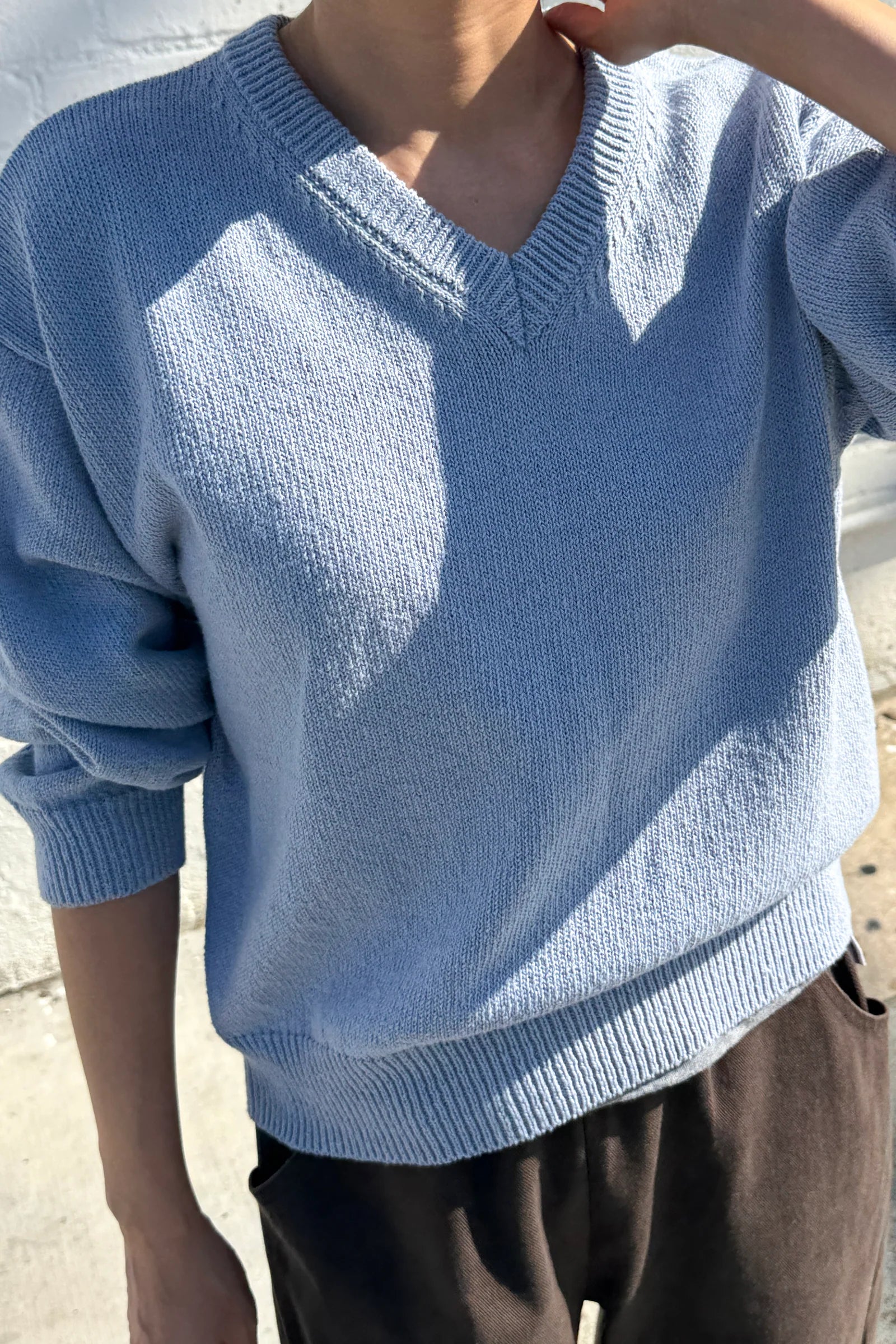 ABBY COTTON V-NECK SWEATER