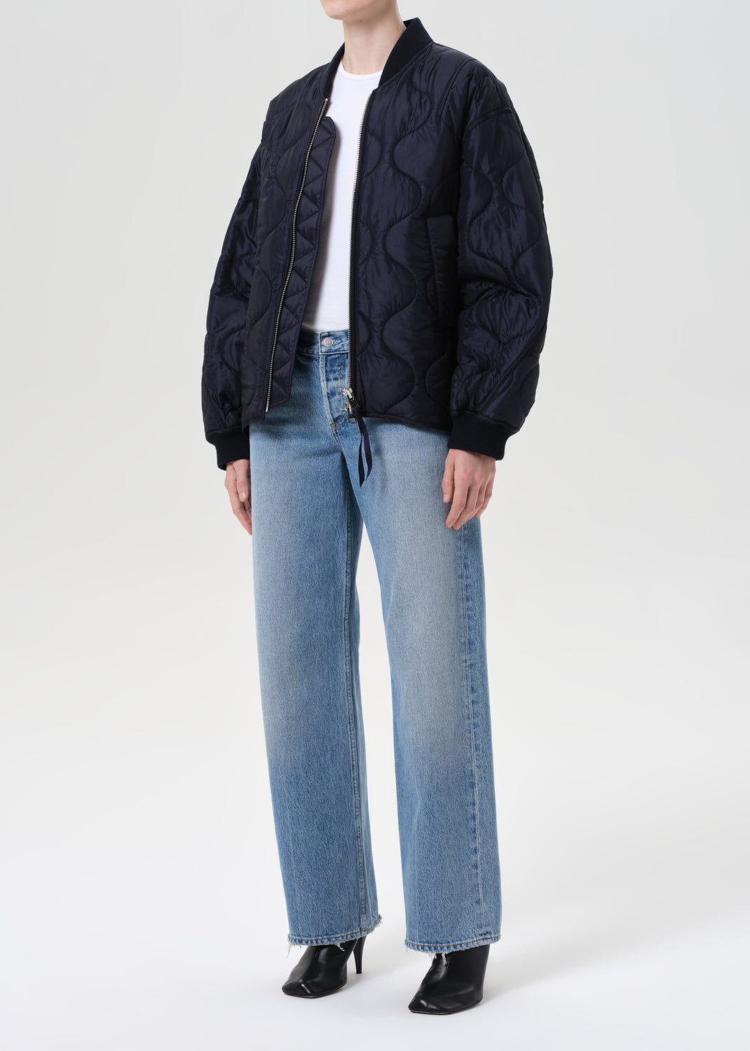 Agolde nylon cinched short Isla Quilted Jacket Ink navy | Pipe and Row