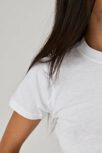 Asher crewneck Amelia Vintage crewneck tee white | Pipe and Row