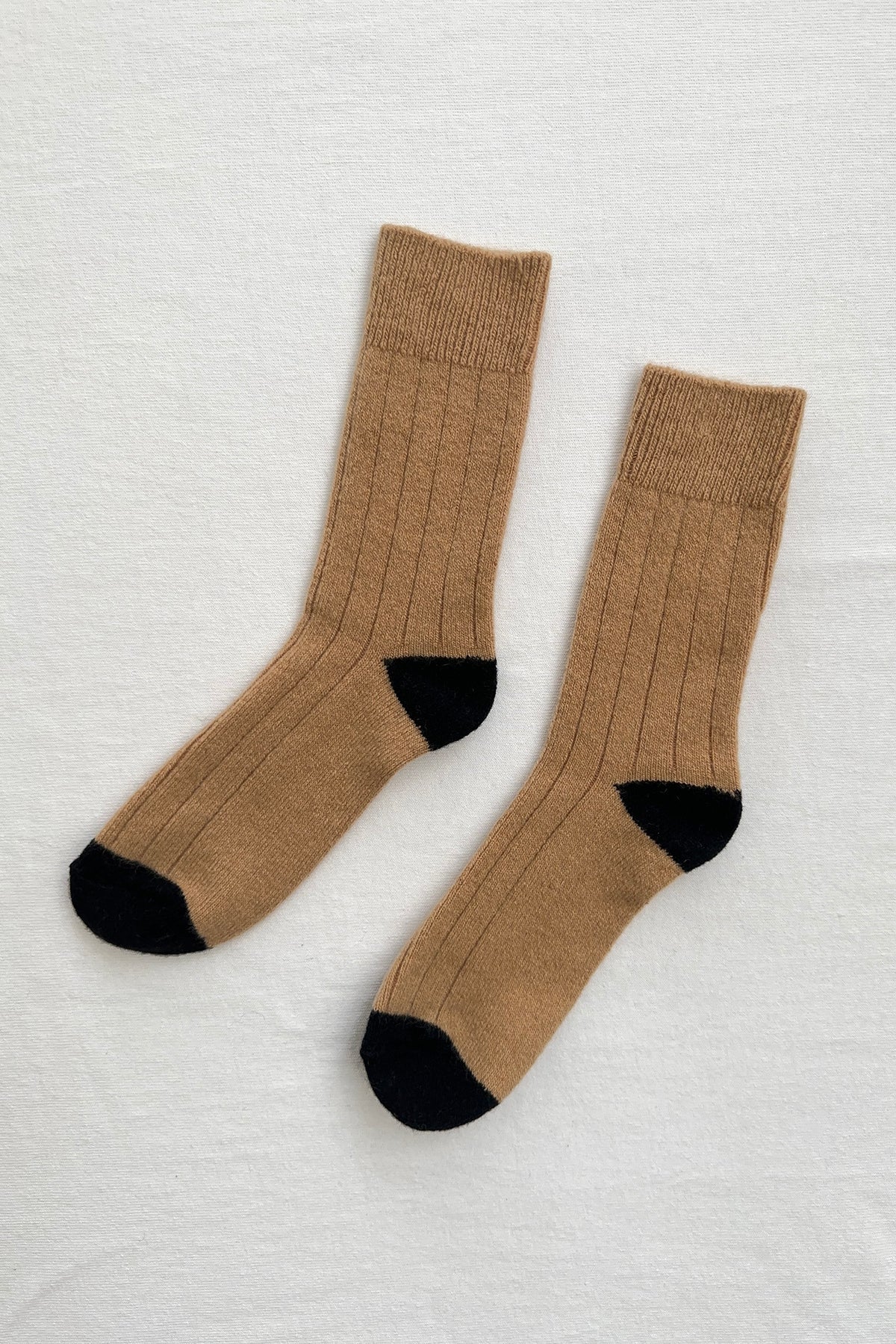 Le Bon Shoppe classic cashmere socks camel tan | Pipe and Row Seattle