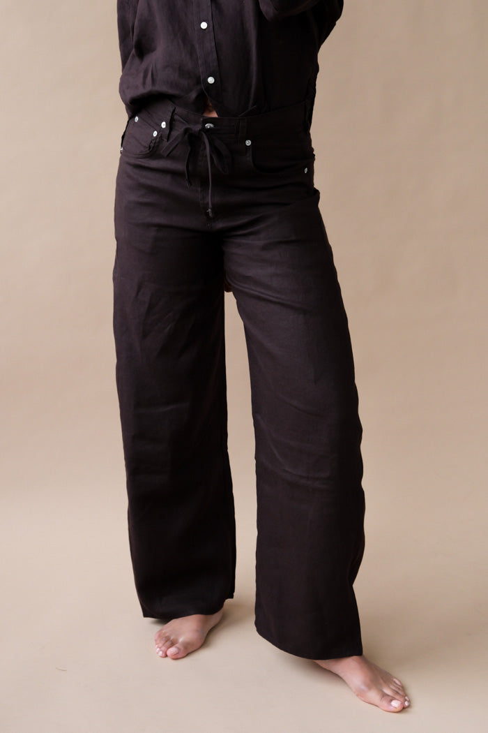 Citizens of Hummanity Brynn drawstring trouser chocolate brown linen | Pipe and Row