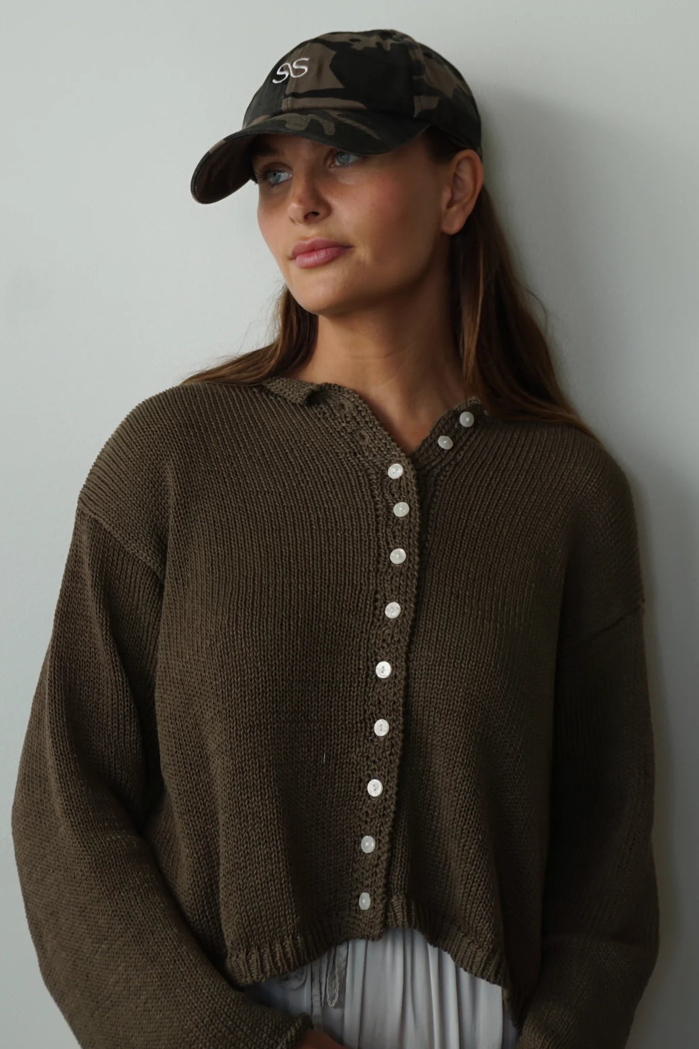 OLIVE KNIT CARDIGAN