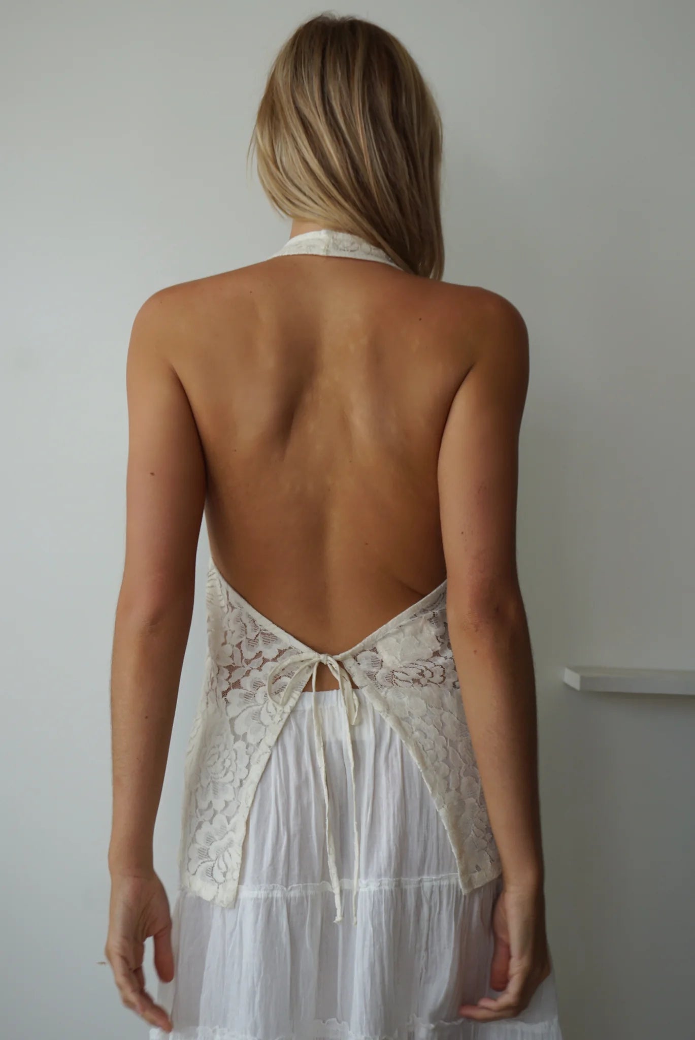 HALTER TOP