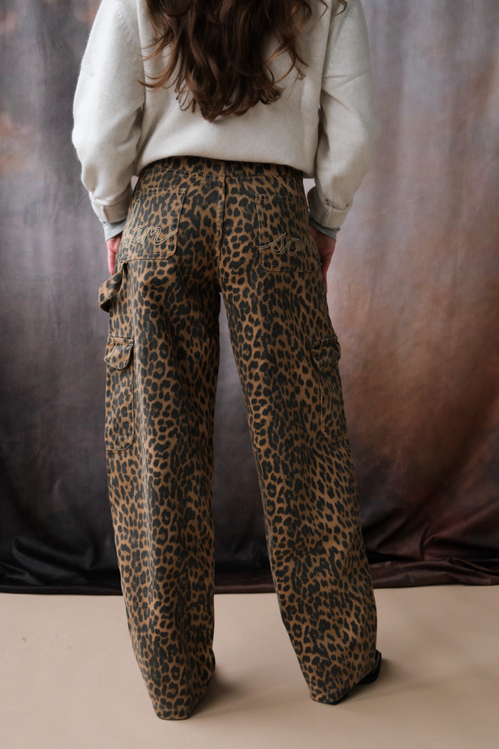 LEOPARD CARGOS