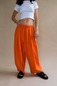 Toit Volant Radio seersucker pants in burnt orange flame | PIPE AND ROW