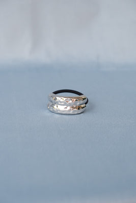 Double arched silver pebbled metal hair tie PIPE AND ROW