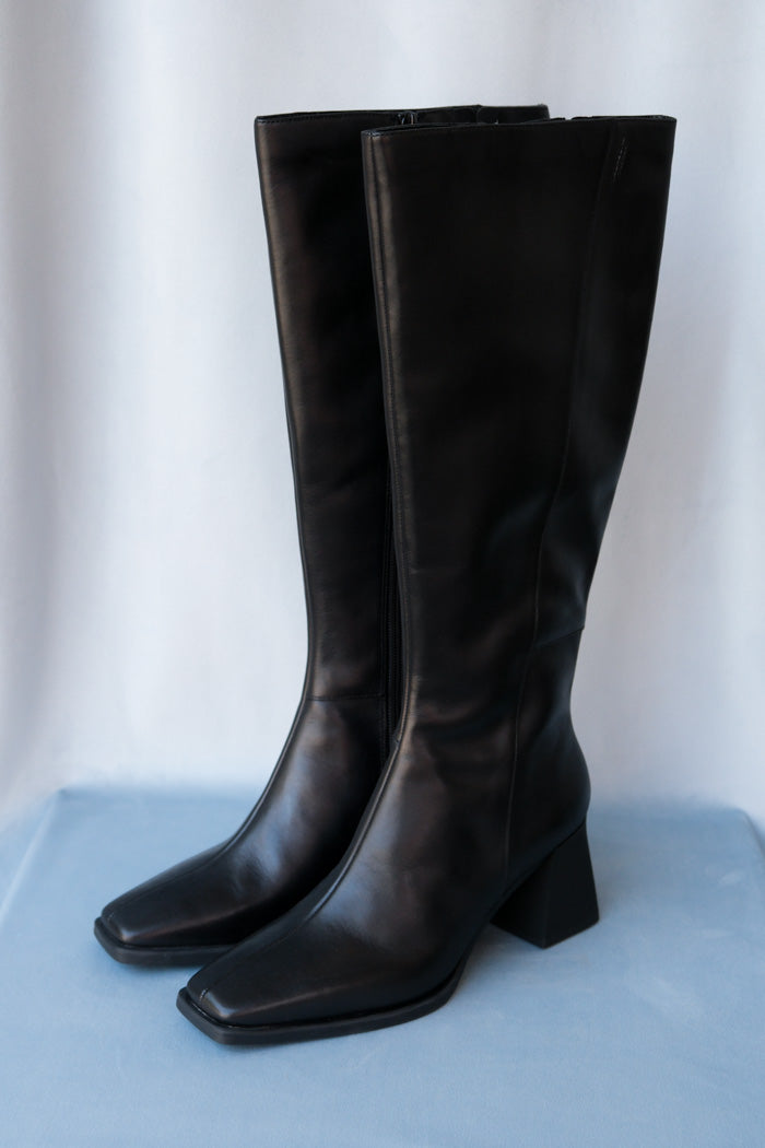 HEDDA TALL BOOTS