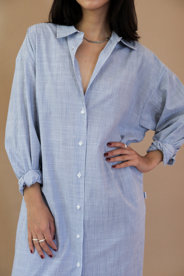 ARTIST LONG SHIRT