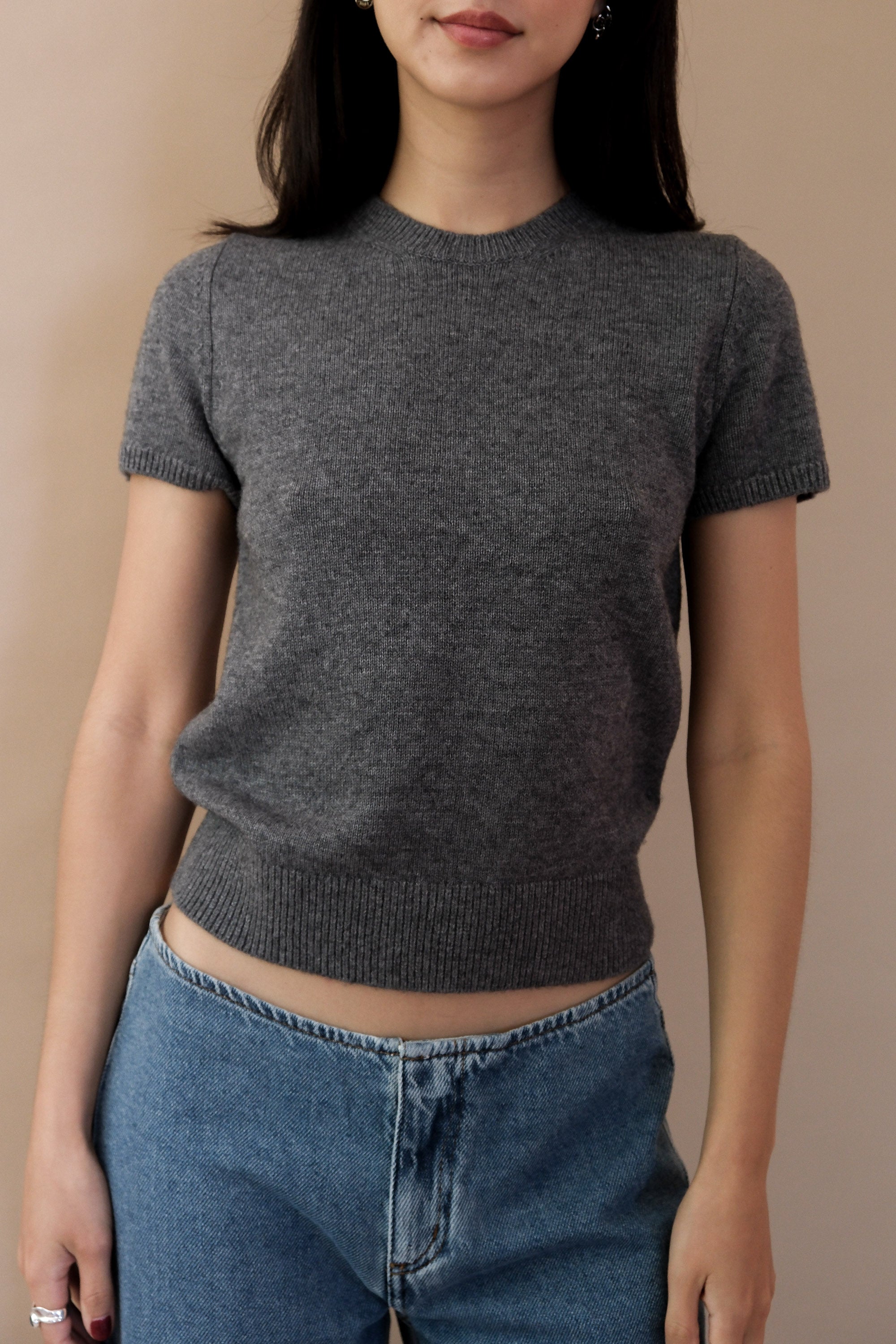 HALF SLEEVE KNIT TOP