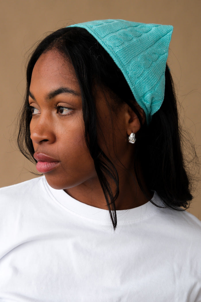VALERIE HEADSCARF