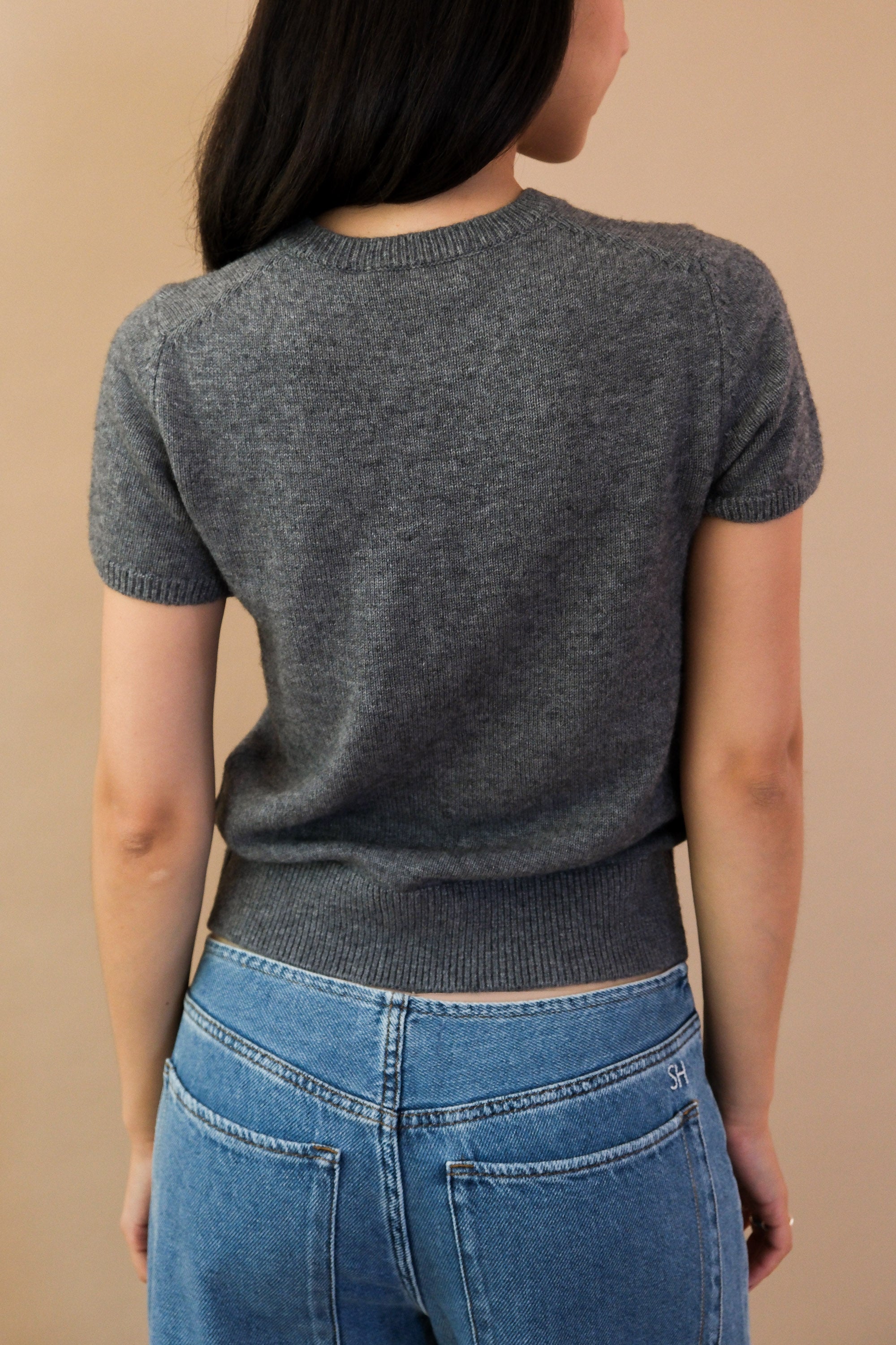 HALF SLEEVE KNIT TOP