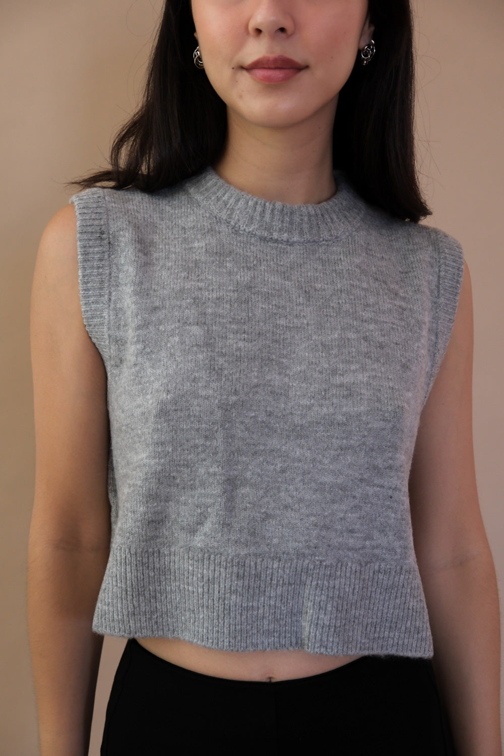 PILAR VEST